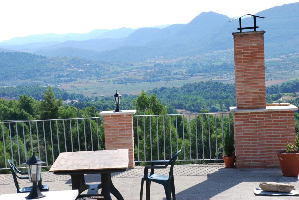 Masia De La Serra De La Cogulla Penarroya De Tastavins Exterior photo